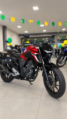 Yamaha Fazer FZ25 250 ABS 2024 - Vermelha | Excelente Estado! ?