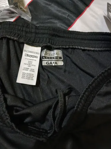 Kit camisa bermuda e meia do Vasco