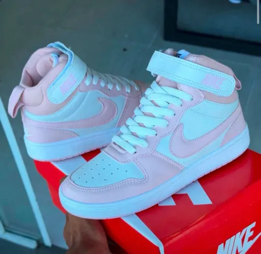 TÊNIS NIKE BOROUNG CANO ALTO
