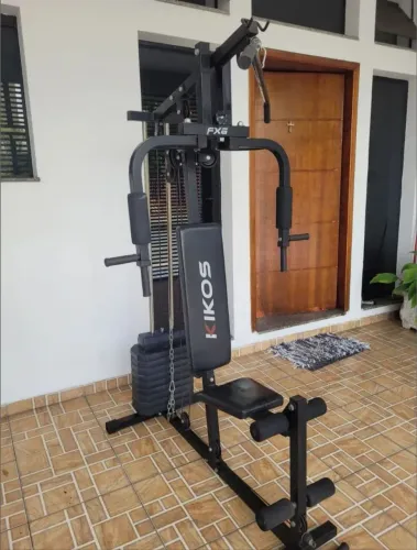 Estação treino musculação