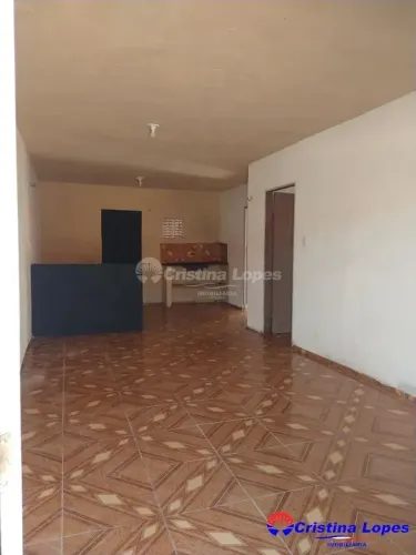 Casa Residencial à venda 5 Quartos, 1 Suite, 2 Vagas, Dirceu II, Teresina - Piauí