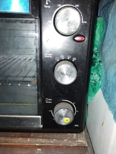 Forno elétrico Britânia 43L