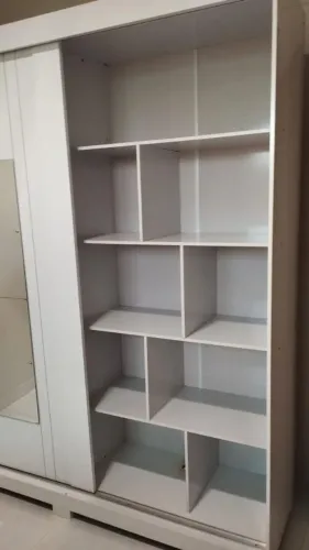 Guarda roupa 2 portas com espelho