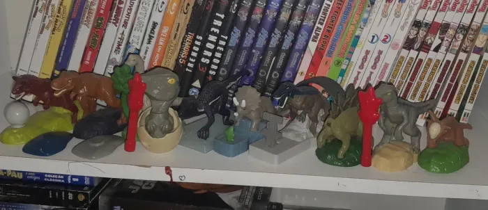COLEÇÃO Jurassic World Reino Ameaçado 10 Brinquedos McDonald's