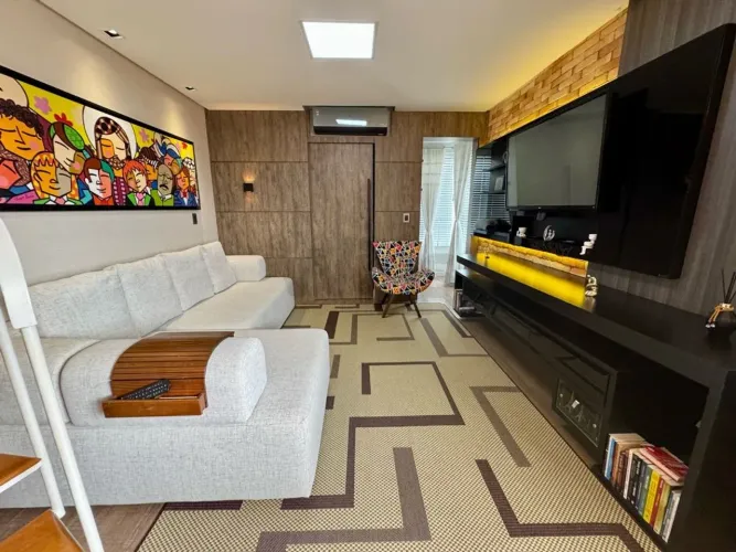 COBERTURA RESIDENCIAL em CRICIÚMA - SC, COMERCIÁRIO