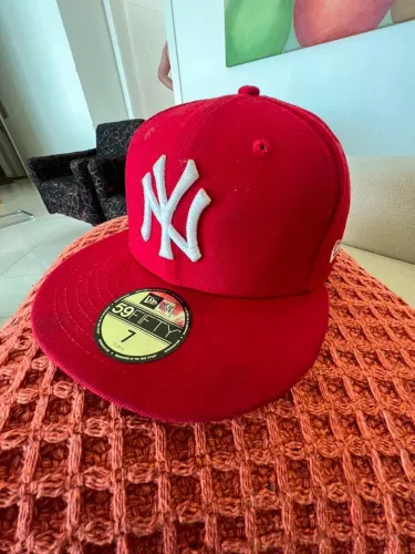 Boné New Era 59FIFTY New York Yankees - Vermelho ? Boné New Era 59FIFTY original