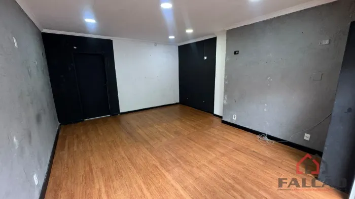 Loja Comercial para Locação no bairro Vila Matias - Santos