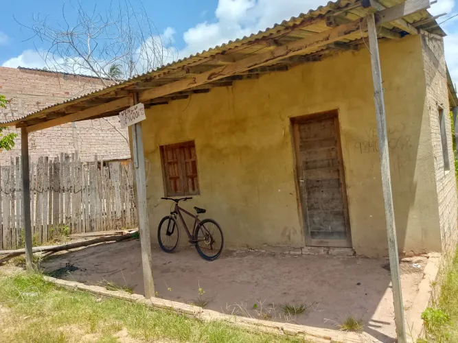 vendo ou troca casa no bairro vigia