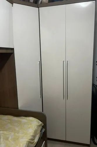 Conjunto completo guarda- roupa e cama 