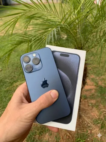 iPhone 15 Pro 256 gb Titânio Azul