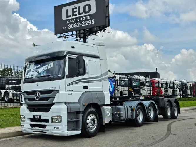 MB Axor 2544 6x2 Ano 21 Automático+ bug de container noma 0km ano 24 20 pés sem pneus 
