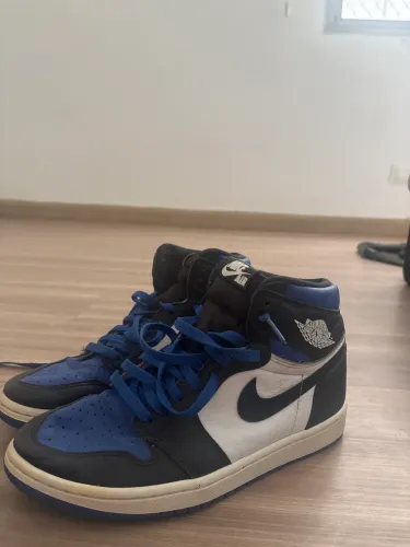 Air Jordan 1 high (royal blue) usado