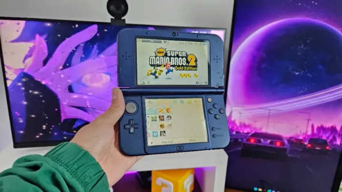 Nintendo New 3DS XL FUNCIONANDO mas com detalhes na carcaça