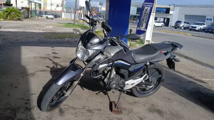 Troco moto em carro do meu agrado