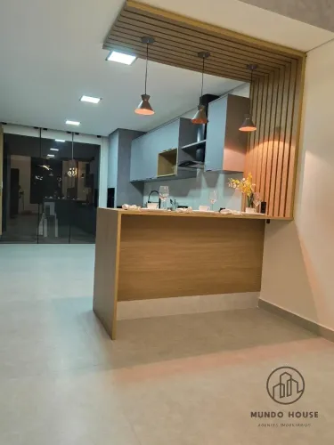 Casa no condomínio Horto Florestal Villagio com 3 dormitórios