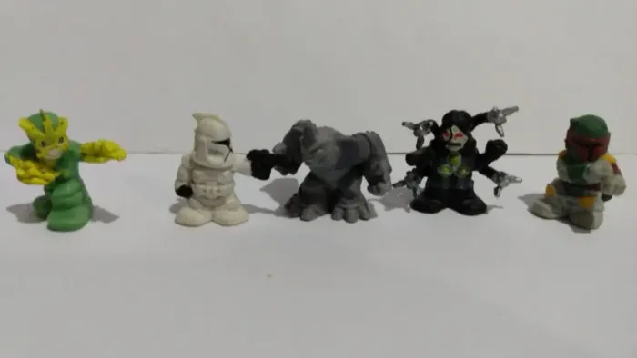 Lote 5 mini figuras Star Wars Fight Pods action figure.
