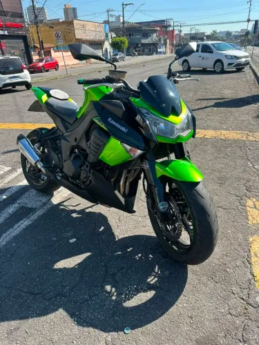 Z1000 zera 43 km rodados *