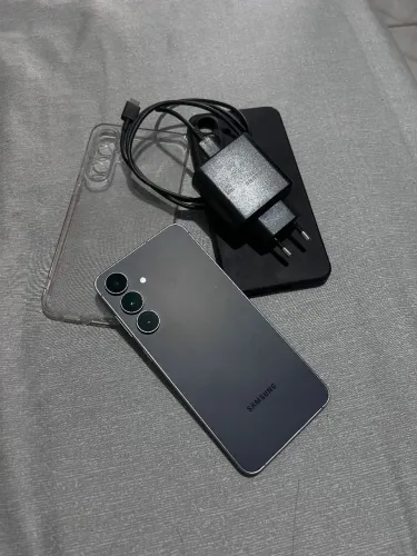 Samsung Galaxy S25 FE 256GB + Carregador Original Samsung 45W + 2 capinhas
