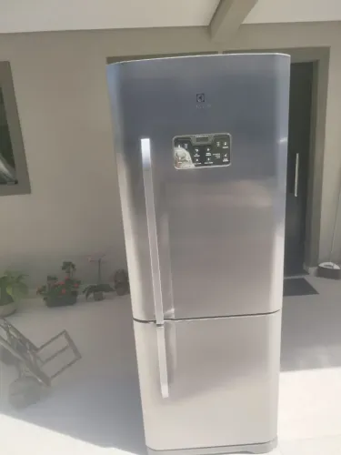 Geladeira Electrolux inox Frost Fre painel digital gelando perfeitamente vendo entrego 