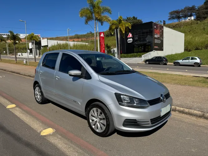 Volkswagen Fox Trendline 1.0 Flex 12V 5P 2017