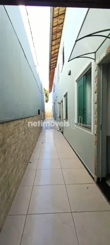 Casa Geminada - Céu Azul - BH - Aceita Troca em Curvelo / MG