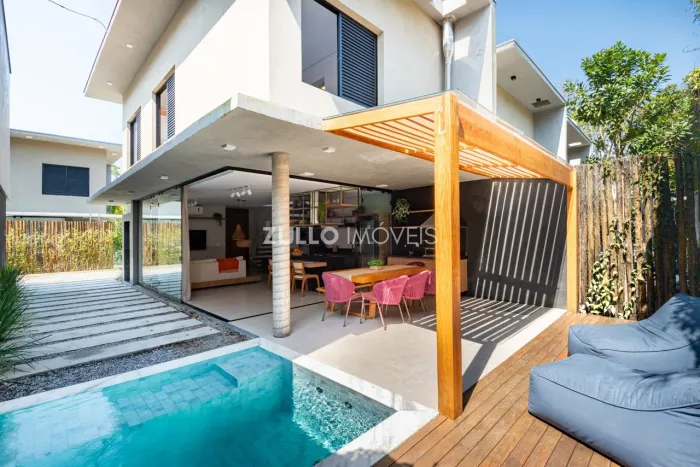 Casa em Condomínio à venda com 140m², 3 quartos, 1 suíte, 2 vagas no bairro Praia de Mares