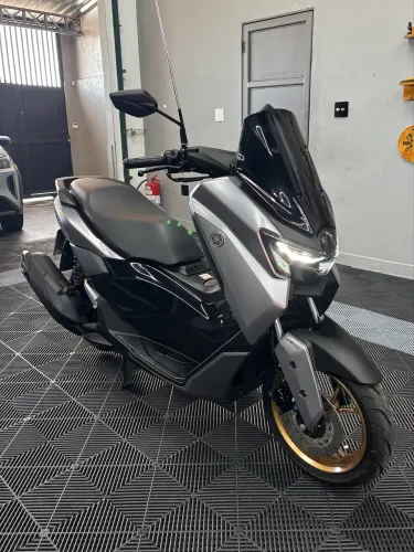 NMAX zerada (troca/venda)