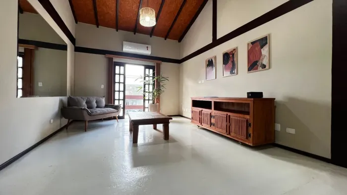 Casa com 2 dormitórios para alugar, 80 m² por R$ 4.500,00/mês - Perequê - Ilhabela/SP