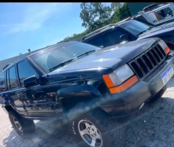 Jeep Grand Cherokee Laredo 4.0 Aut. 1998