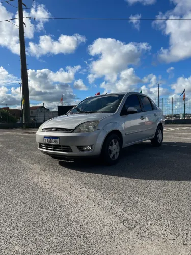 Ford Fiesta Sed. 1.6 8V Flex 4P 2006