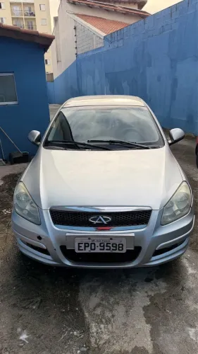 Chery Cielo Sedan 1.6 16V 119cv 4P 2010
