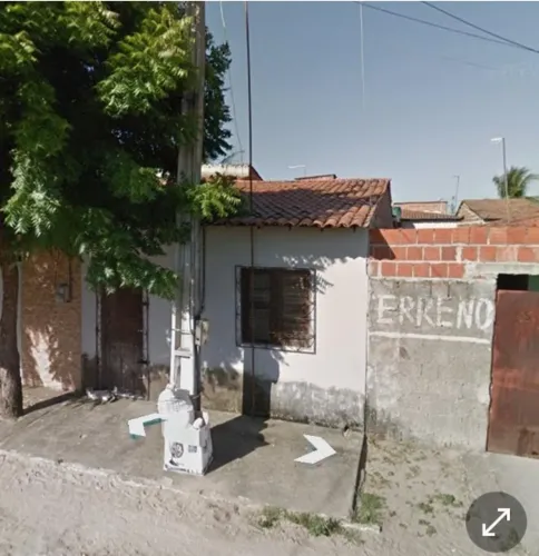 Casa à venda no Planalto - Horizonte/CE | R$ 75.000