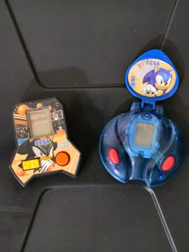 Lote Mini Game Sega Sonic e Shadow McDonald's 2004