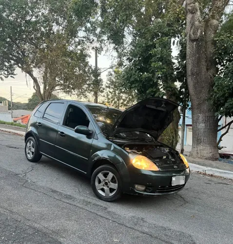 Ford Fiesta Supercharger 1.0 8V 95cv 5P 2004