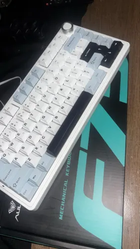 VENDA DE TECLADO GAMER ( AULA)
