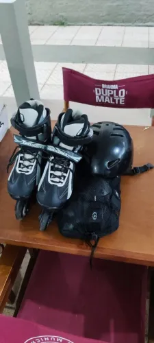 Patins Roller Traxart + Equipamentos de Proteção 