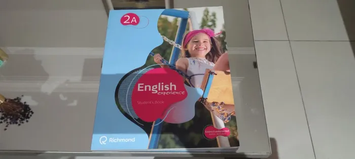 Livro English experiencie student's book NOVO