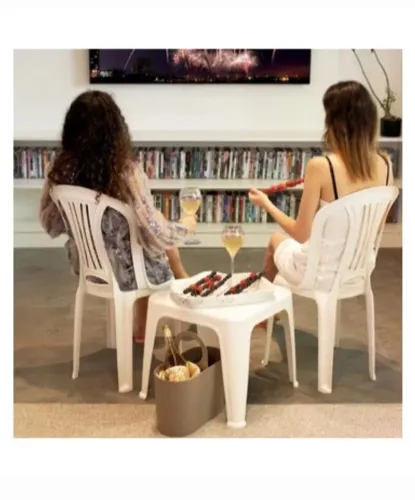 MESA DE PLÁSTICA DE APOIO 51X51X43Cm ALT BRANCA MARCA MOR 