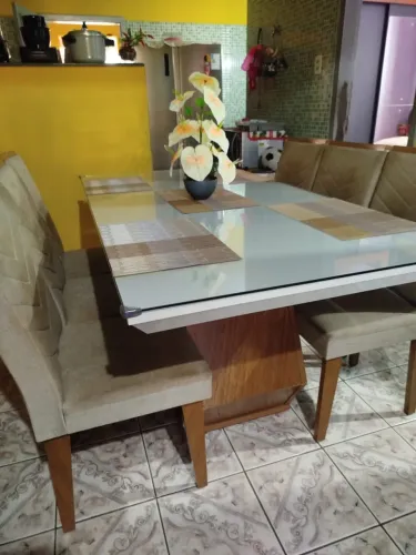 Mesa de 6 cadeiras material MDF