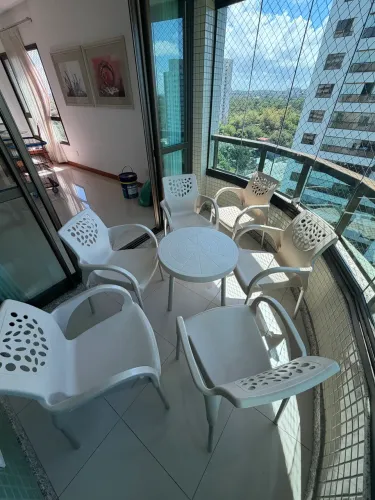 Conjunto de mesa e Poltronas para varanda