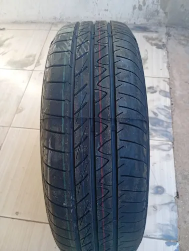 Pneu aro 15