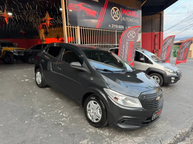 Chevrolet Onix JOY Hatch 1.0 8V Flex Mec. 4P 2018