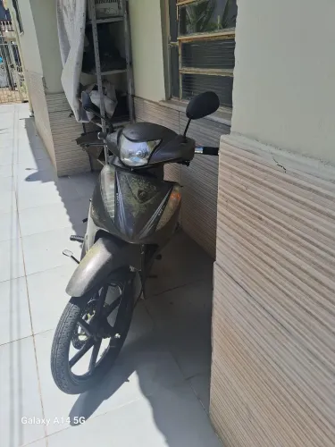 Vendo moto cinquentinha R$ 3.000,00