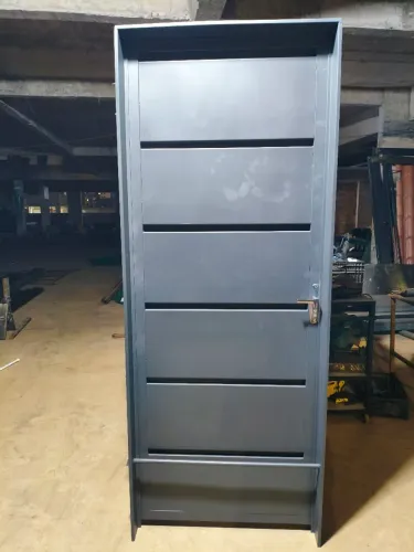 Porta de ferro 2.10x80