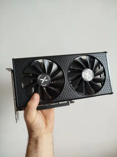 Placa de vídeo XFX Rx 6650 Xt 8gb GDDR6
