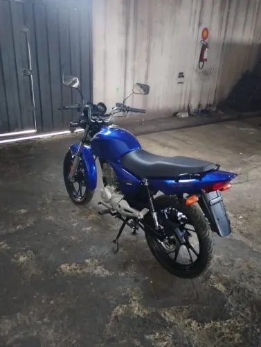 Titan 150 