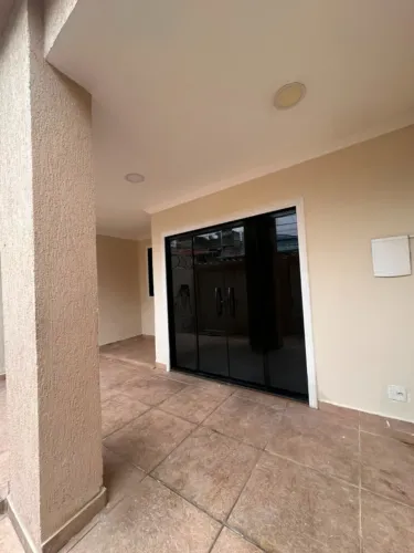 Penha Circular - Aluguel Casa 4 Quartos e Garagem +100m²