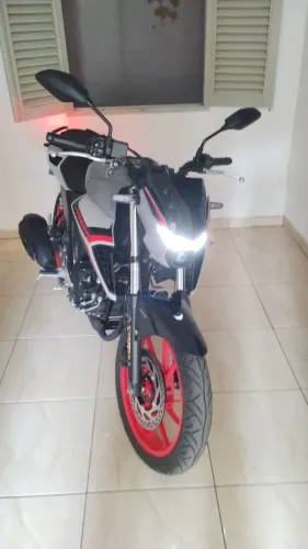Moto Yamaha fz25 connect 2026