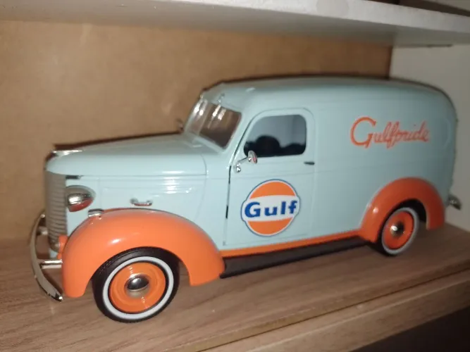 Miniatura 1:24 Gulf