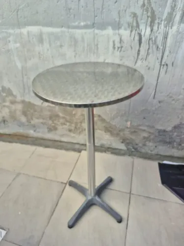 MESA DE ALUMINIO